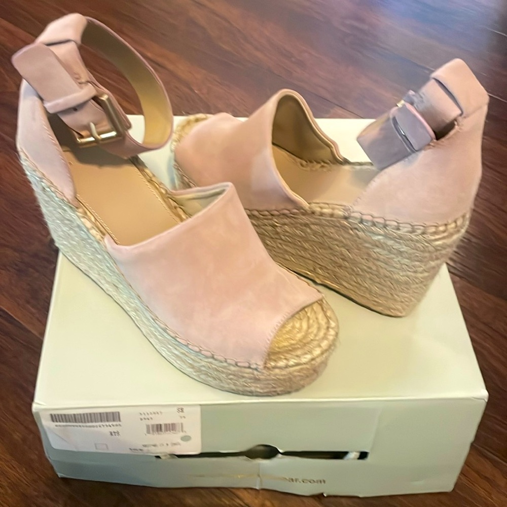 Marc Fisher light pink Adalyns NWT size 7.5